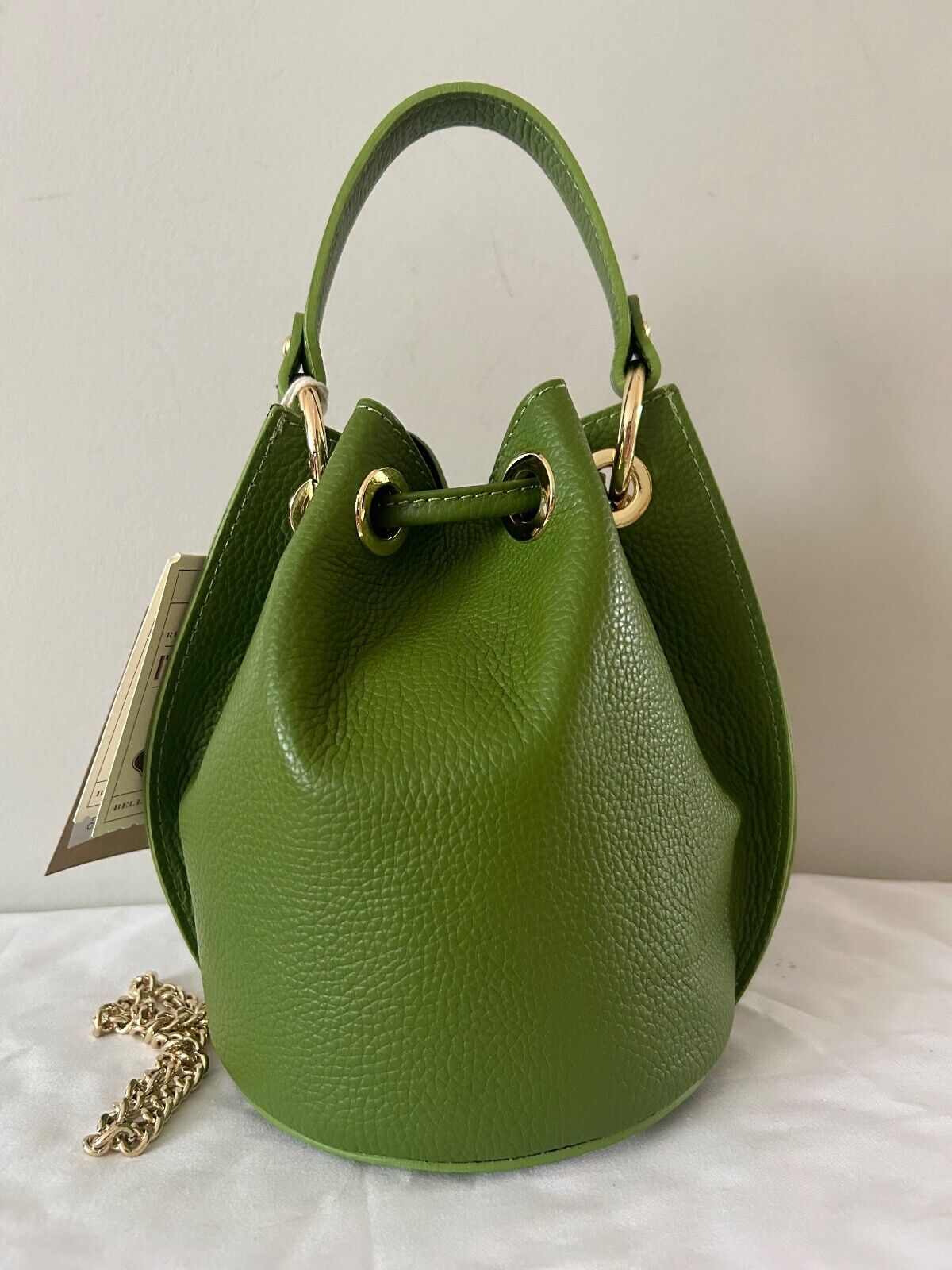 NEW! NWT ANNA PAOLA Italian Leather Bucket Bag in Aloe