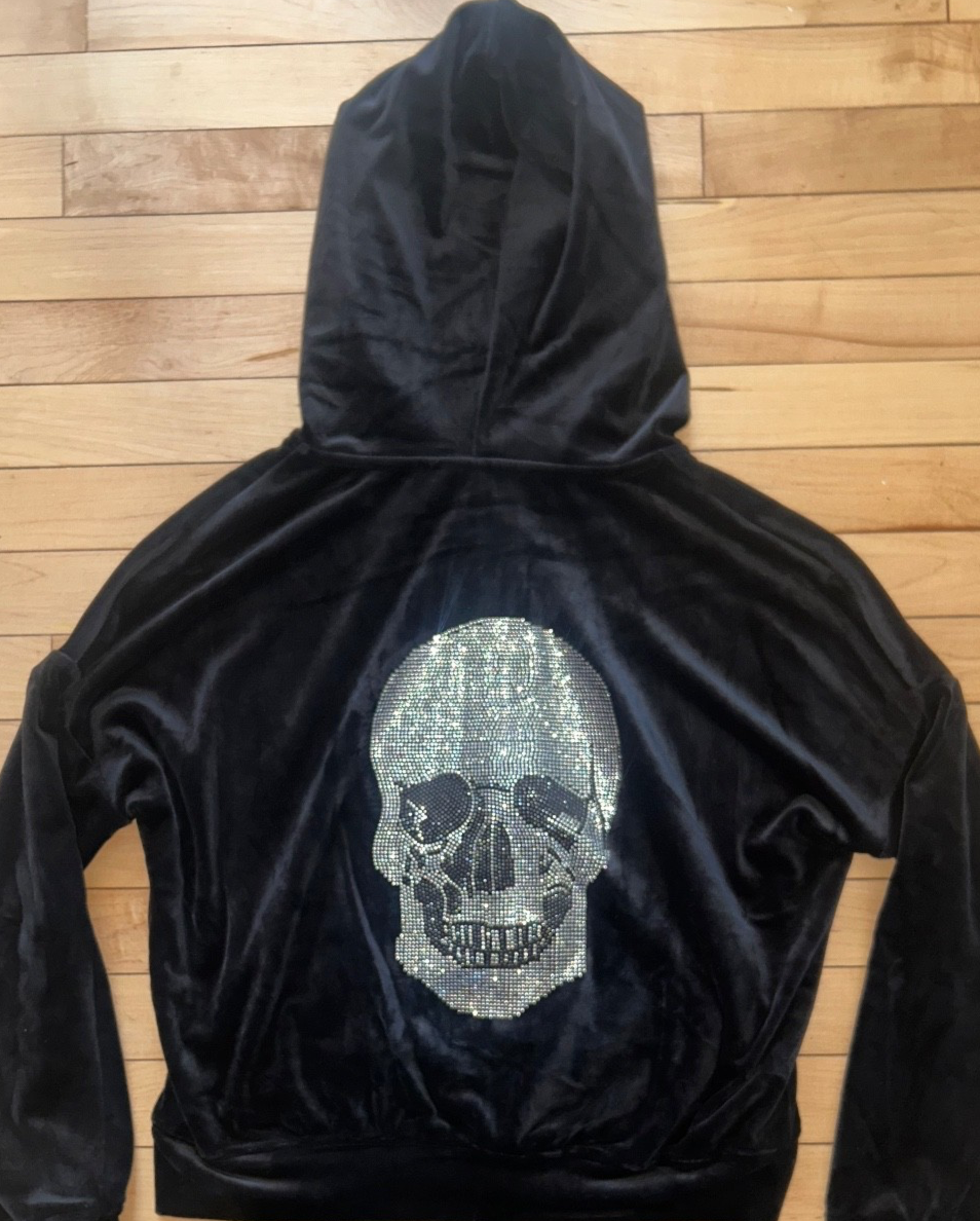 NEW! NWT TRUTH BY REPUBLIC Velour Rhinestone Skull Zip-Up Hoodie Black Size S