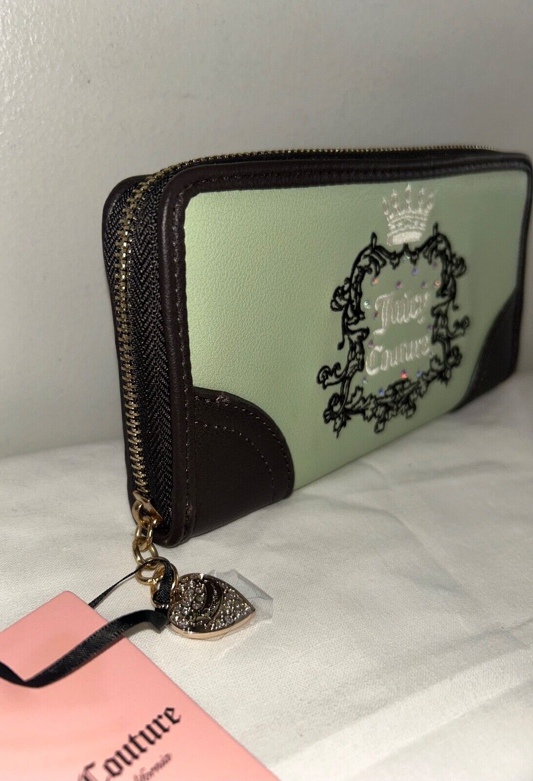 NEW! NWT JUICY COUTURE Heritage Zip Around Wallet Sage Green