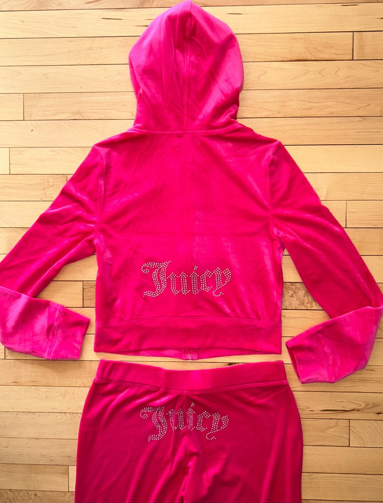 NEW! NWT JUICY COUTURE Velour OG Bling Tracksuit Hoodie & Pant Set Vixen Pink M