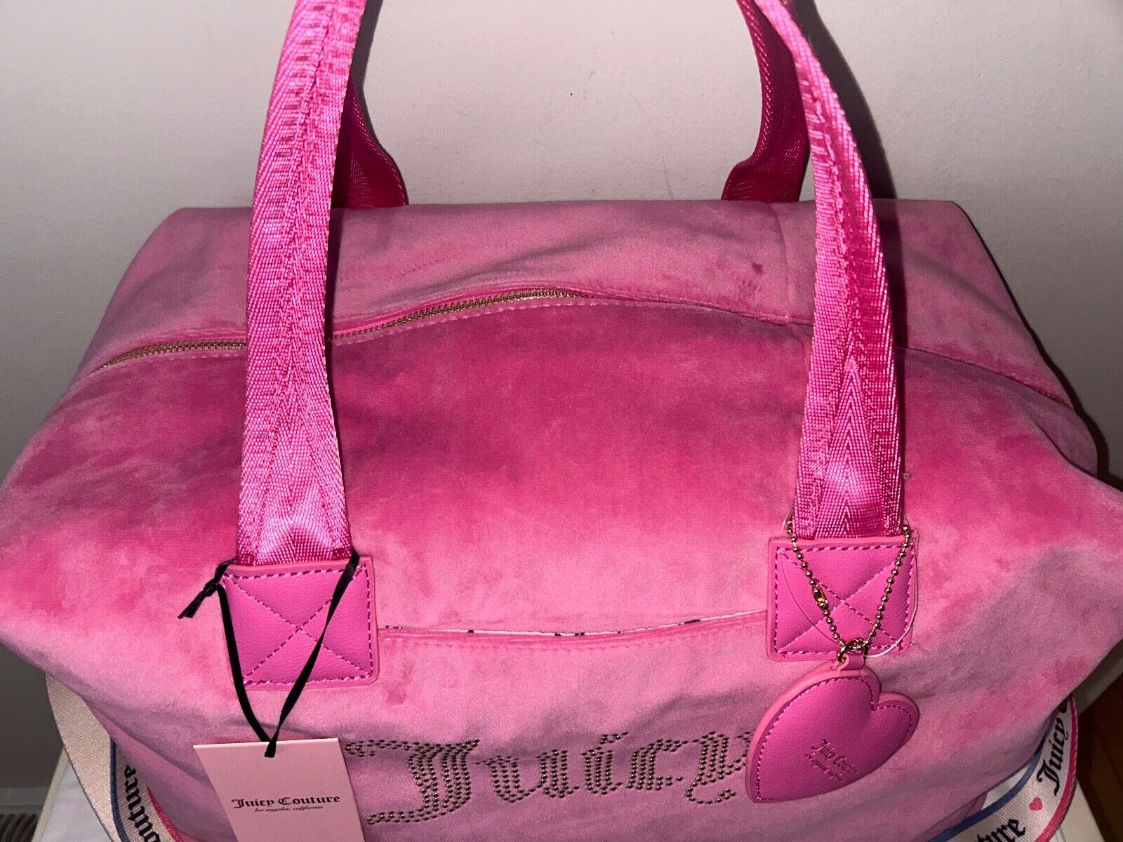 NEW! NWT JUICY COUTURE Velour Wordplay Weekender Bag Juicy Pink