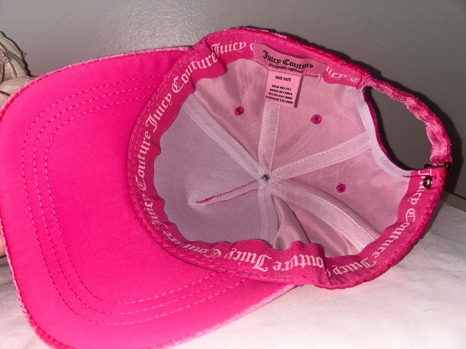 NEW ! NWT JUICY COUTURE Velour Bling Logo Hat Hot Pink