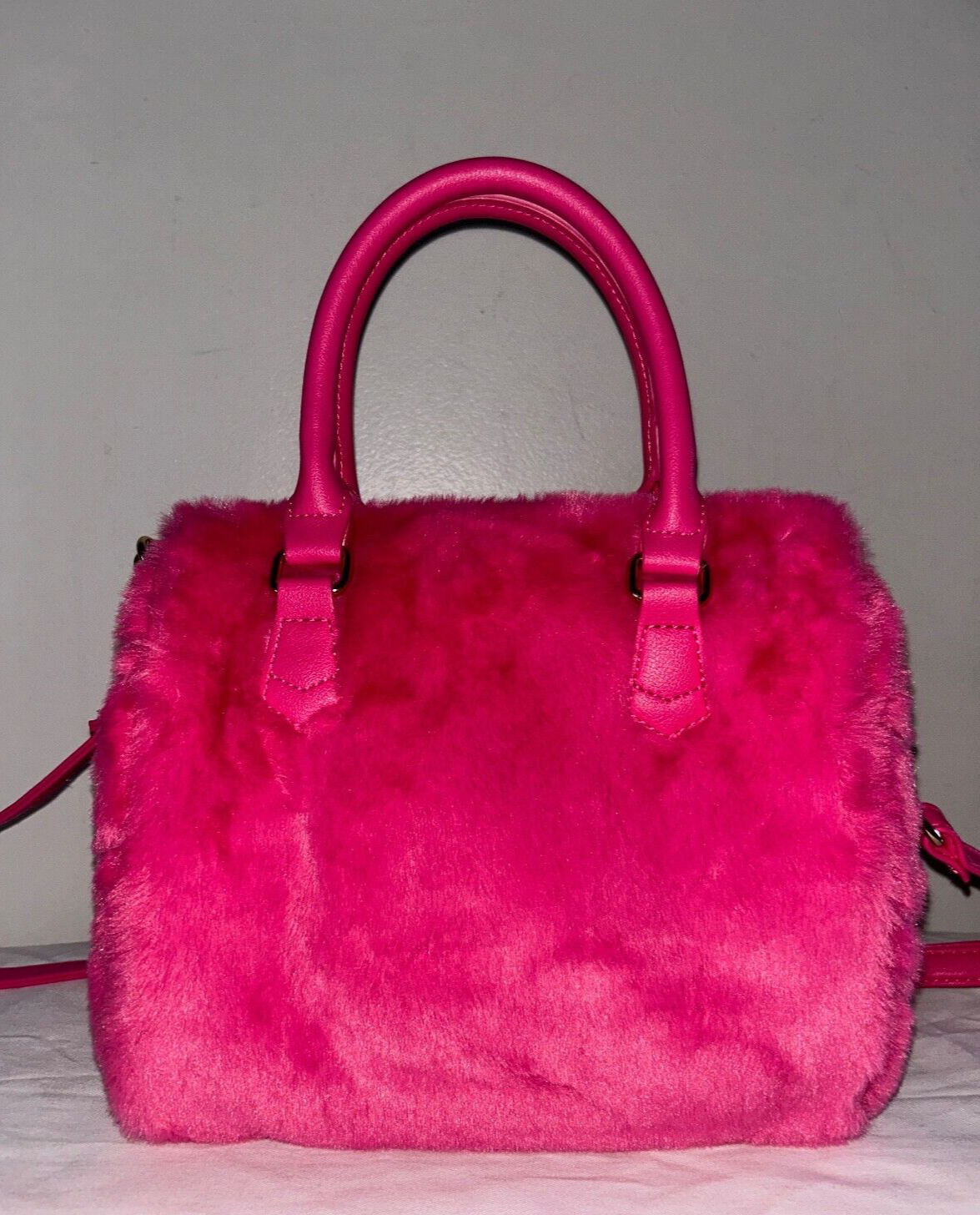 NEW! NWT JUICY COUTURE Lets Get Cozy Faux Fur Satchel Bag Pink Flash