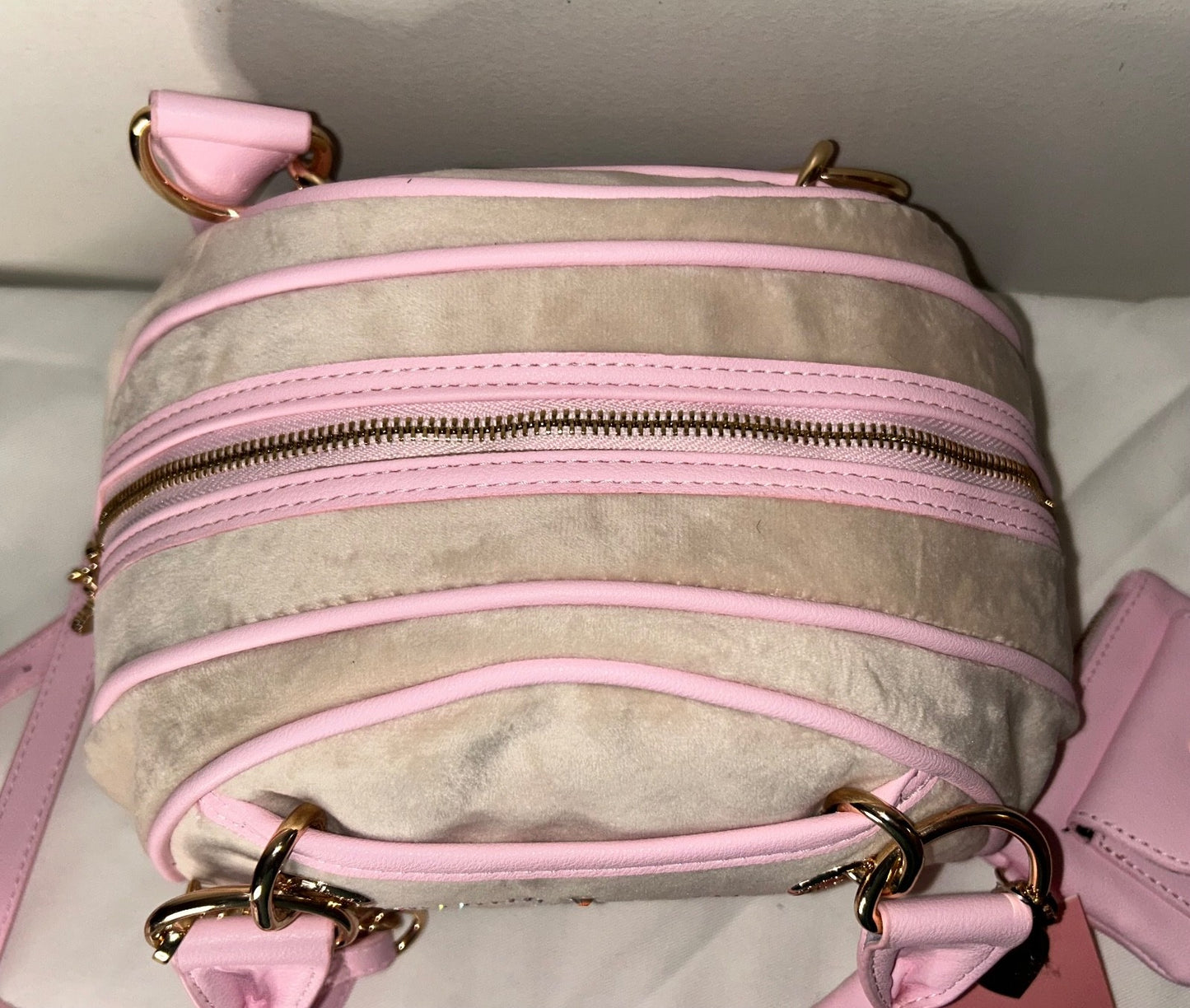 NEW! NWT JUICY COUTURE Velour Dreamy Juicy Satchel Bag in Sandstone/Light Pink