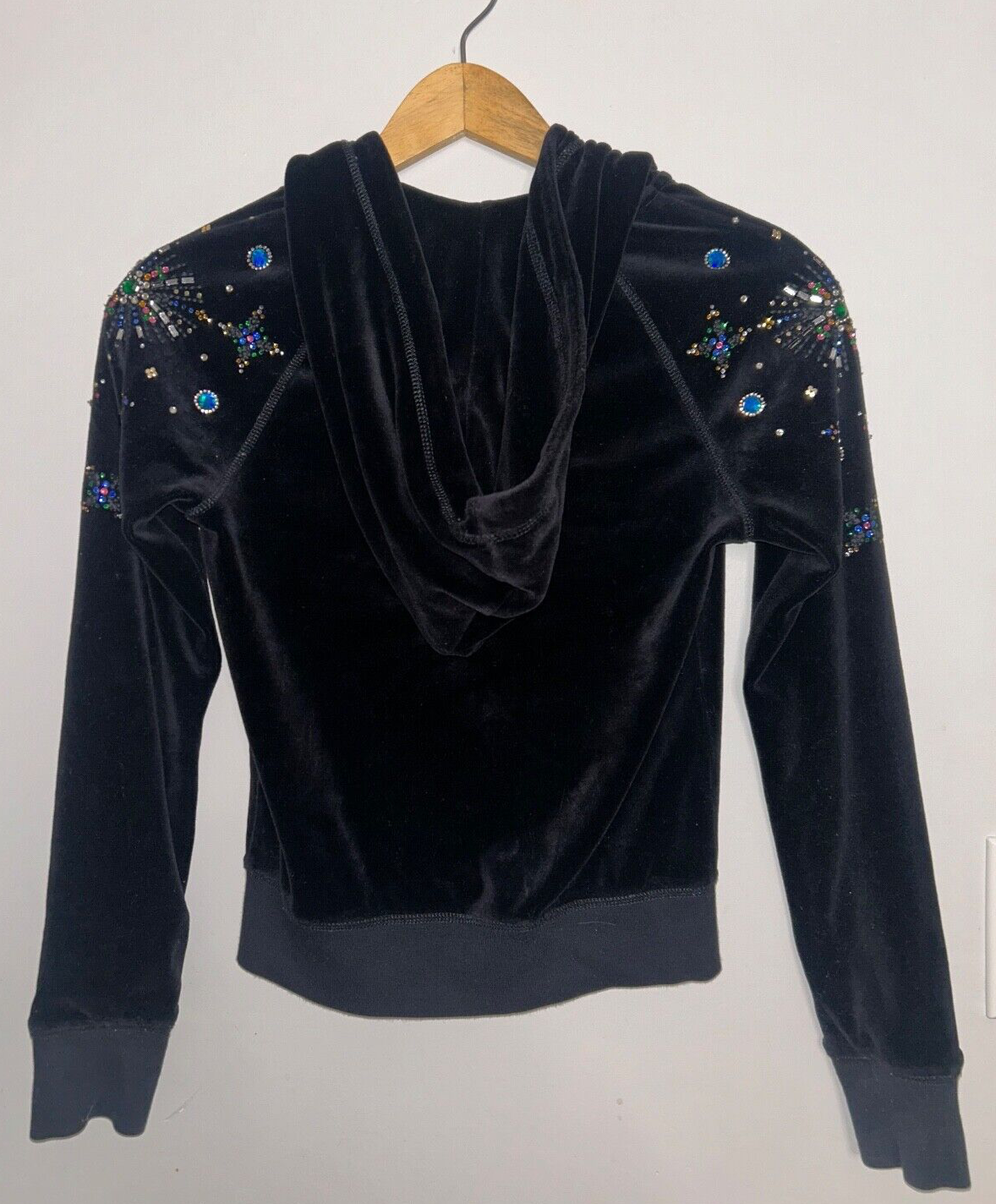 JUICY COUTURE Limited Edition Crystal Embellished Velour Hoodie Black Size P(XS)