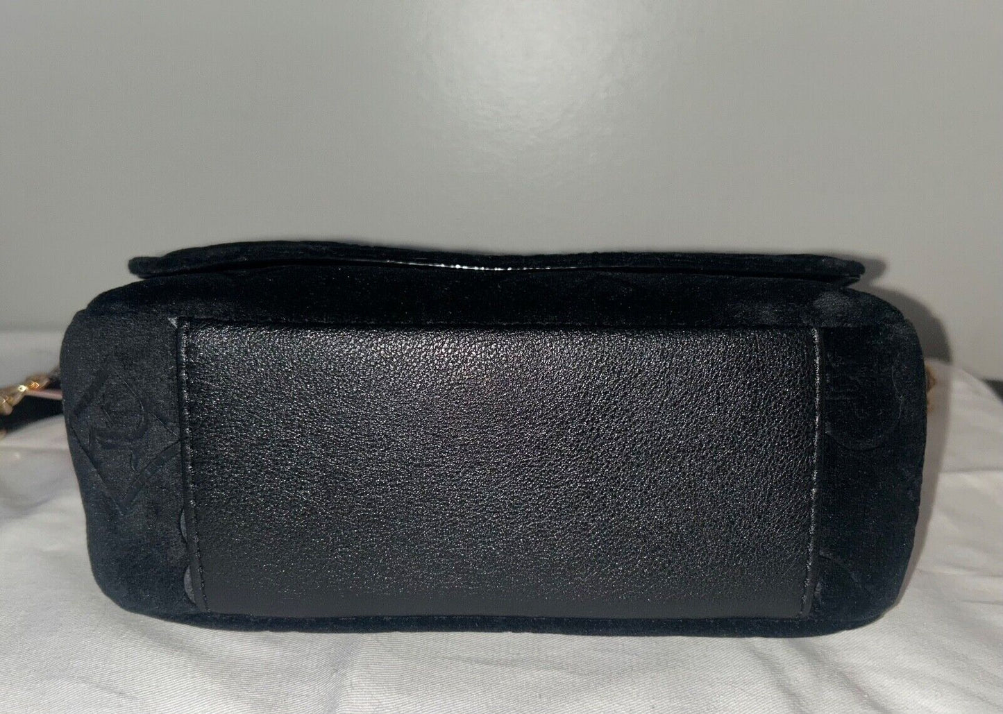 NEW! NWT JUICY COUTURE Glizted Out Velour Logo Crossbody Bag Black Liquorice