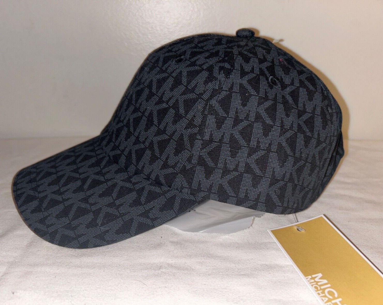 $68 NEW ! NWT MICHAEL KORS MK Logo Cotton Baseball Hat in Black