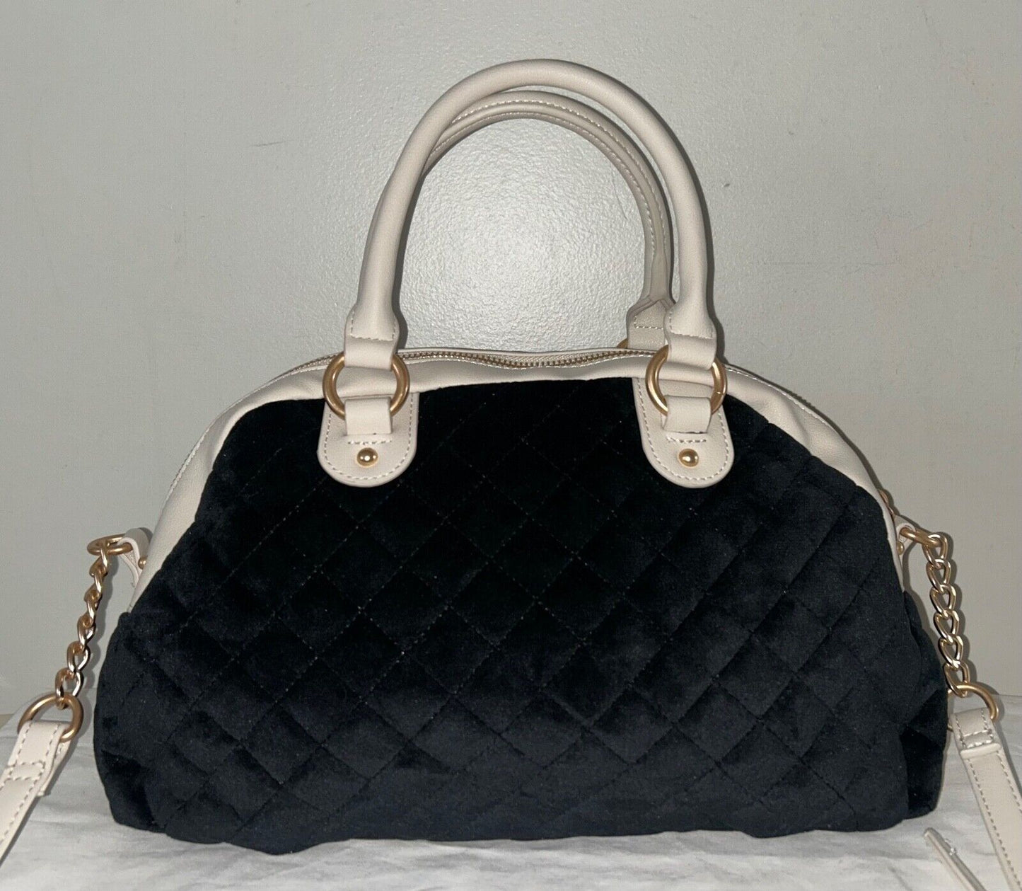 NEW! NWT JUICY COUTURE Royal Couture Velour Quilted Satchel Bag Black/Crystal