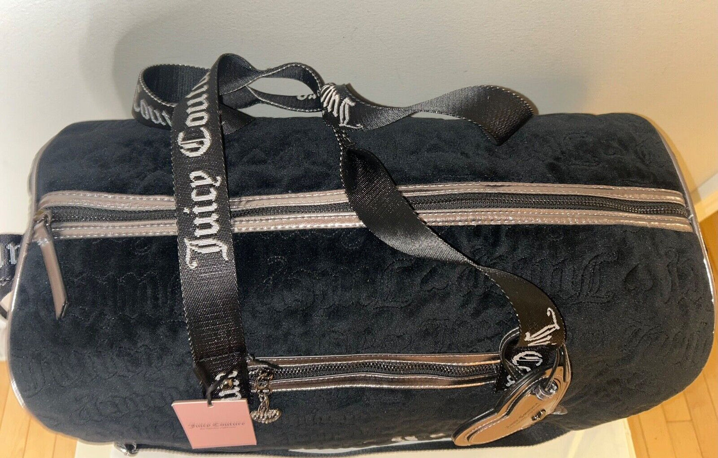 NEW! NWT JUICY COUTURE Vintage Dreams Velour Weekender Bag Black Liquorice