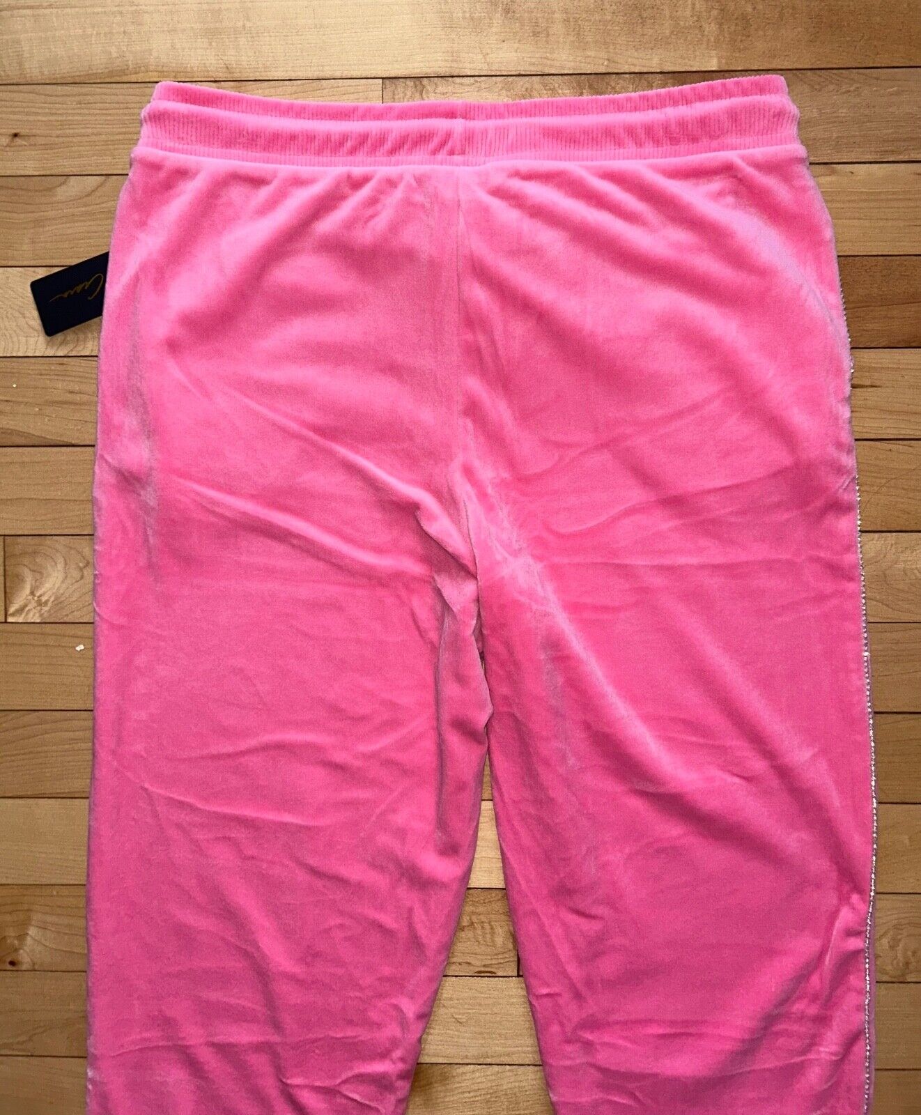 NEW ! NWT BEBE Plush Rhinestone Logo Velour Jogger Pants Pink Taffy Size M