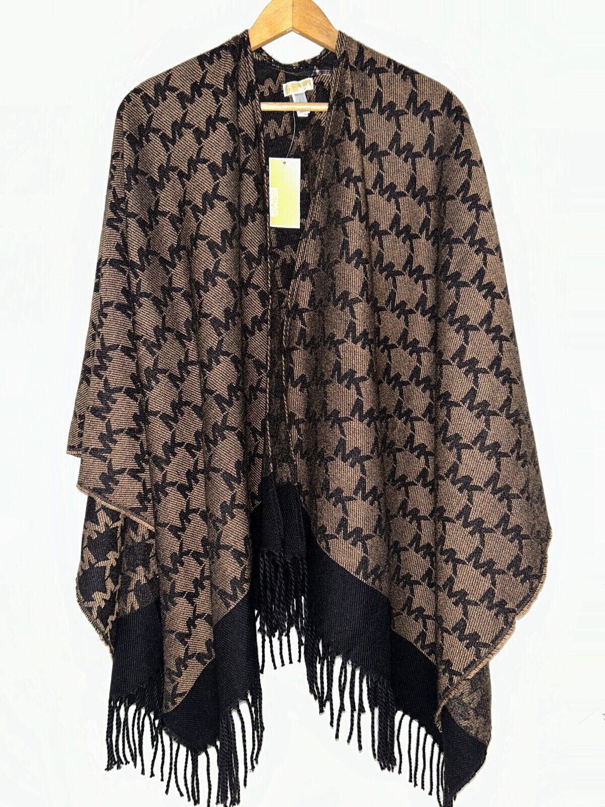 NEW! NWT MICHAEL KORS MK Logo Jacquard Fringe Shawl Wrap in Brown/Black O/S