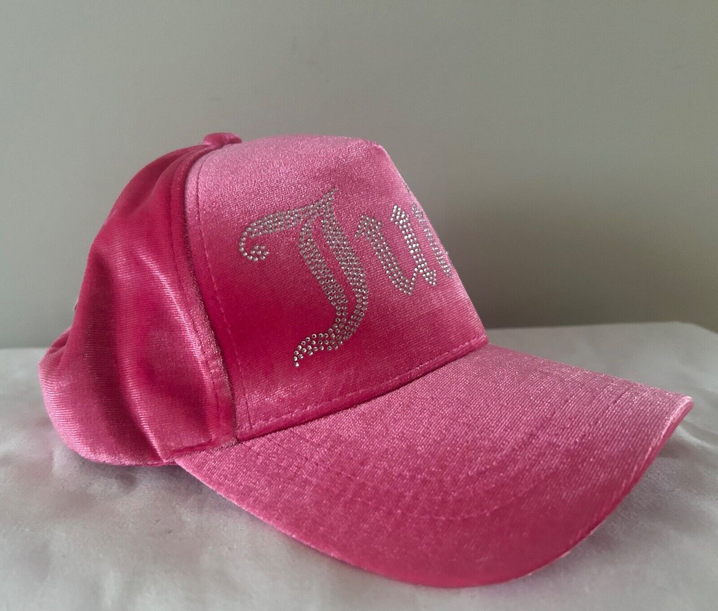 NEW ! NWT JUICY COUTURE Velour Bling Logo Hat Hot Pink