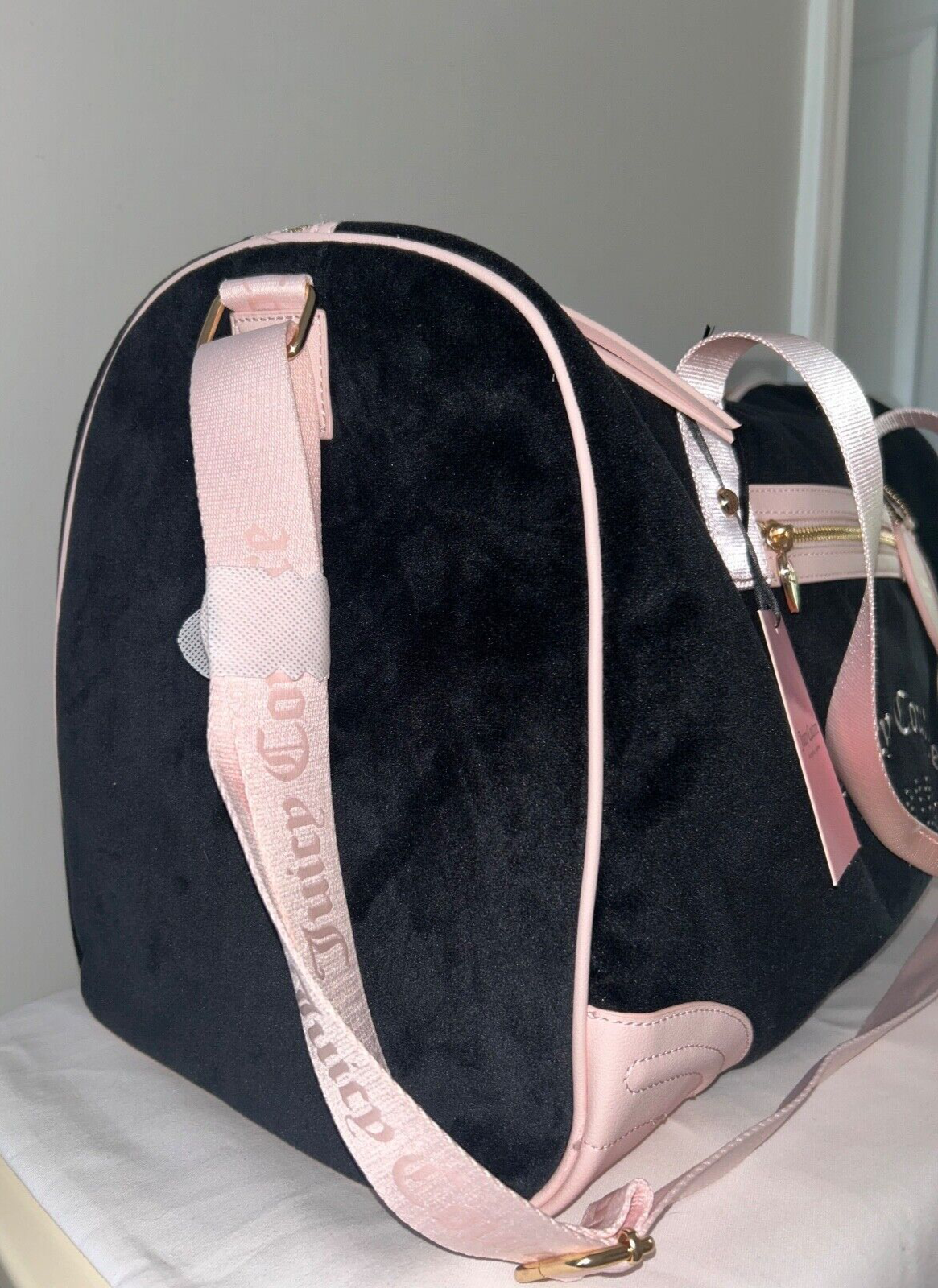 NEW! NWT JUICY COUTURE Heritage Rosie Velour Weekender Bag Black/Pink