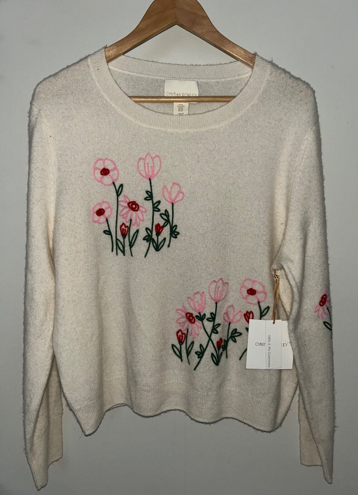 NEW ! NWT CYNTHIA ROWLEY 100% Cashmere Flower Embroidered Sweater Cream Size XL