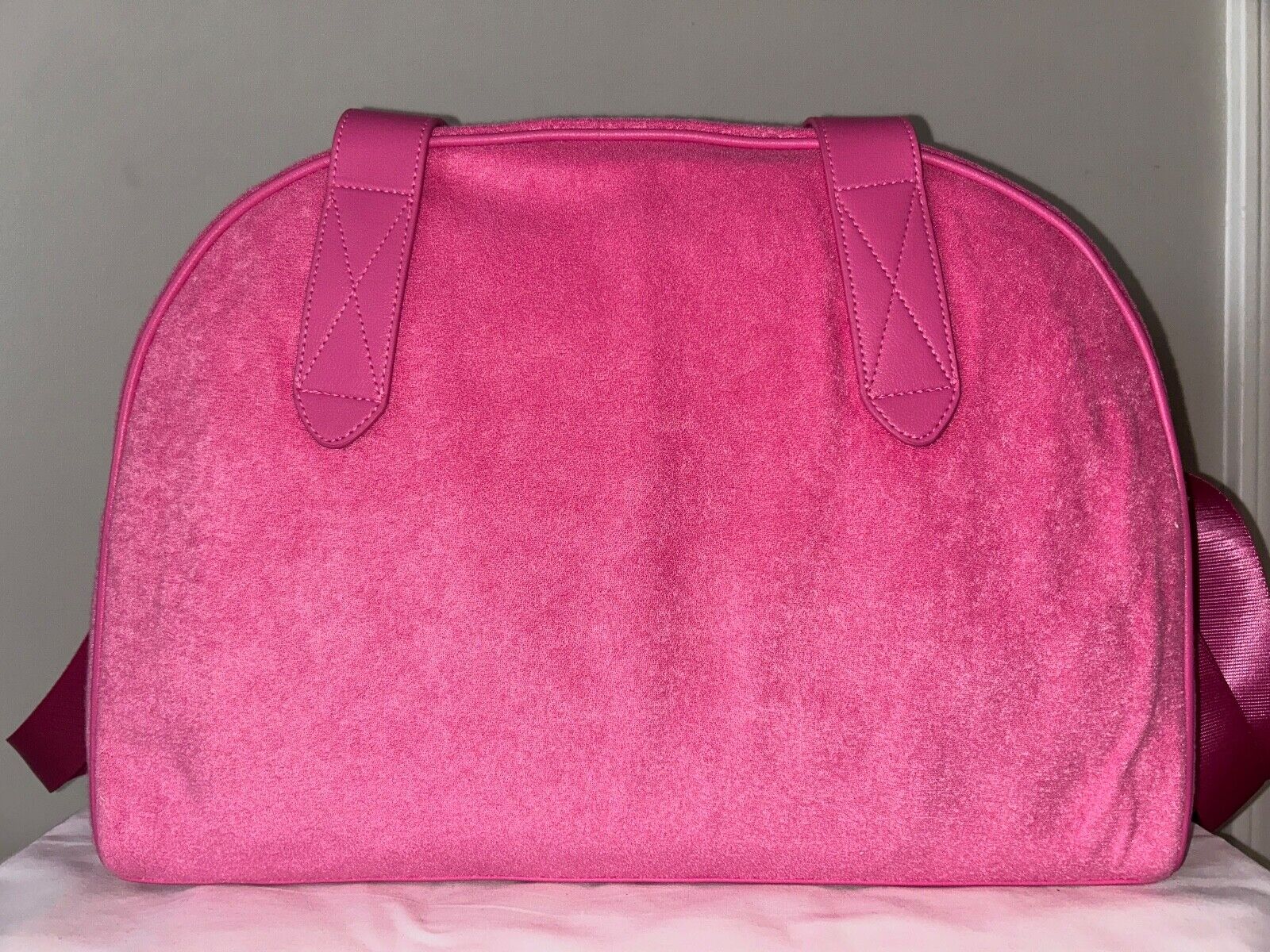 NEW! NWT JUICY COUTURE Heritage Terry Weekender Bag in Juicy Pink