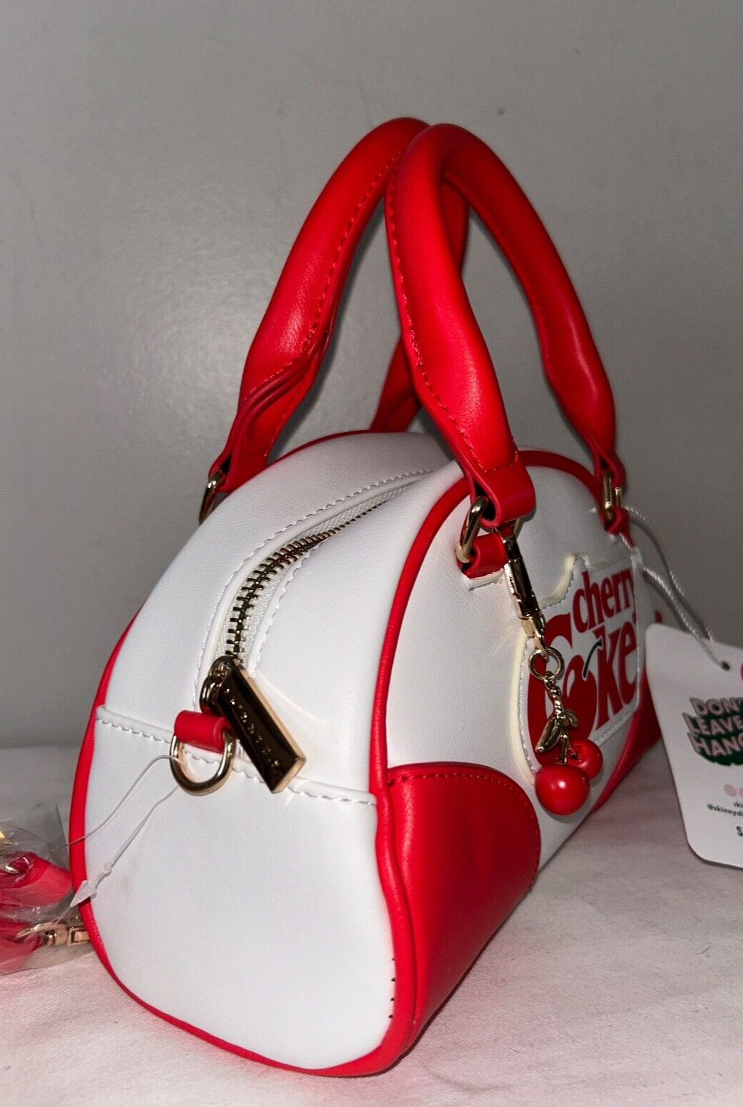 NEW! NWT COCA COLA x SKINNY DIP Cherry Coke Mini Crossbody Bag White/Red