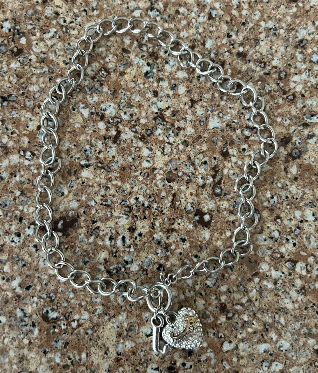 JUICY COUTURE Y2K Puffy Rhinestone Heart Charm Toggle Silver Chain Necklace
