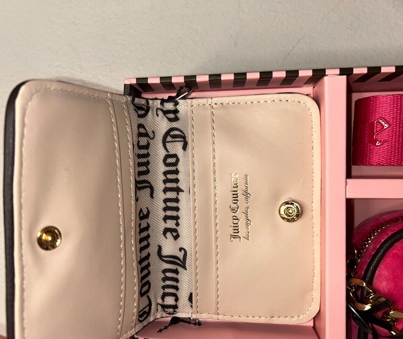 NEW! NWT JUICY COUTURE Heritage Velour Crossbody Bag 3 Piece Set Free Love Pink