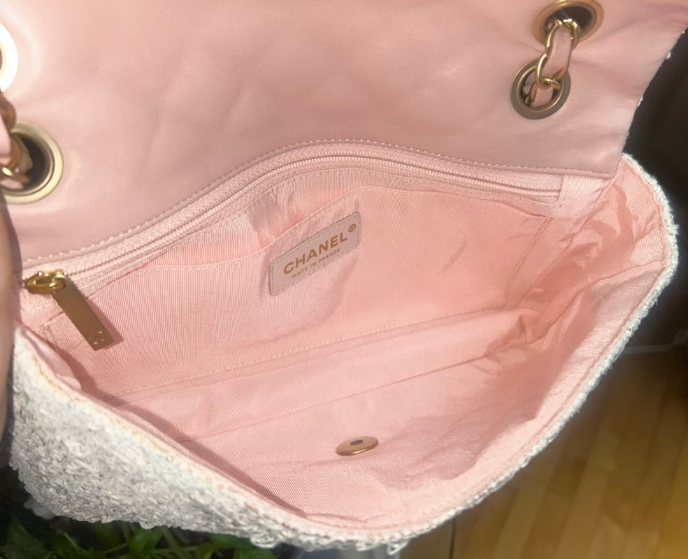 CHANEL Medium Classic Quilted Tweed Single Flap Bag Light Pink / Gold Hardware