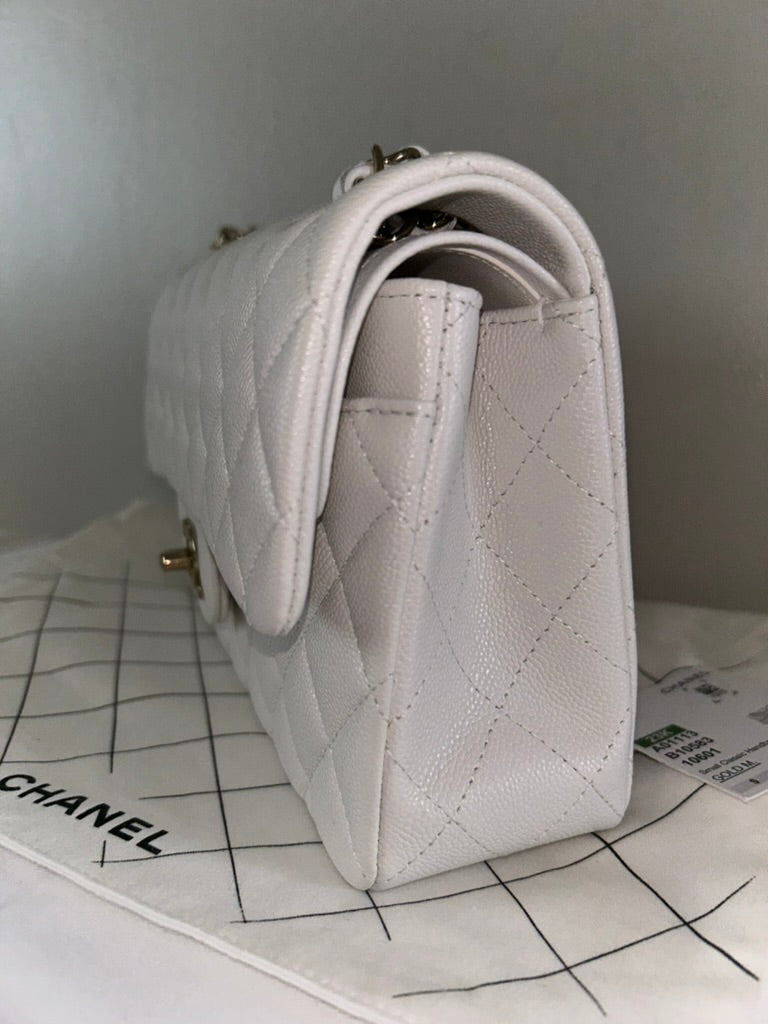 CHANEL 23K Small Classic Double Flap Caviar Handbag White