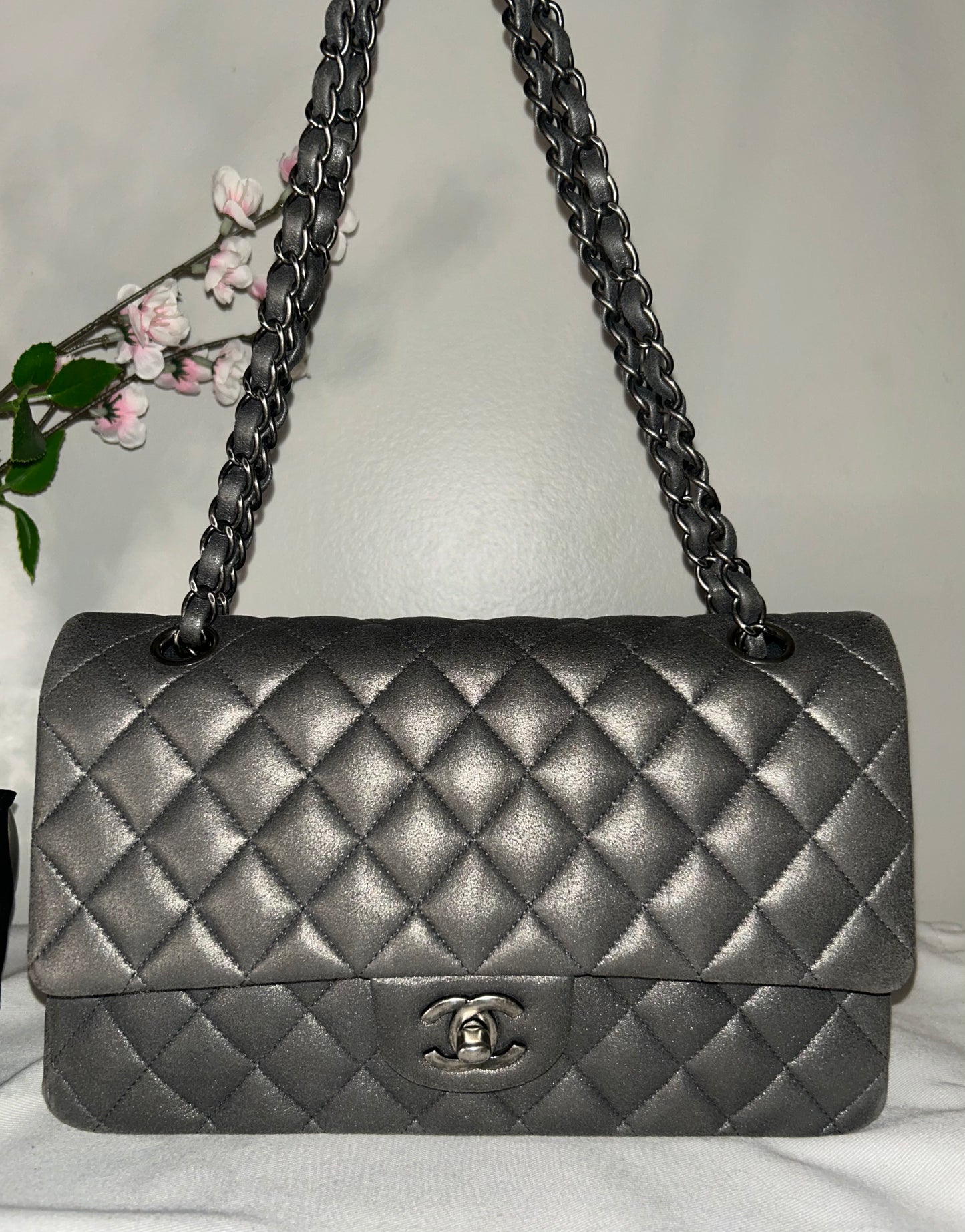 CHANEL Medium Double Flap Metallic Gray Pearlescent Leather Quilted Handbag