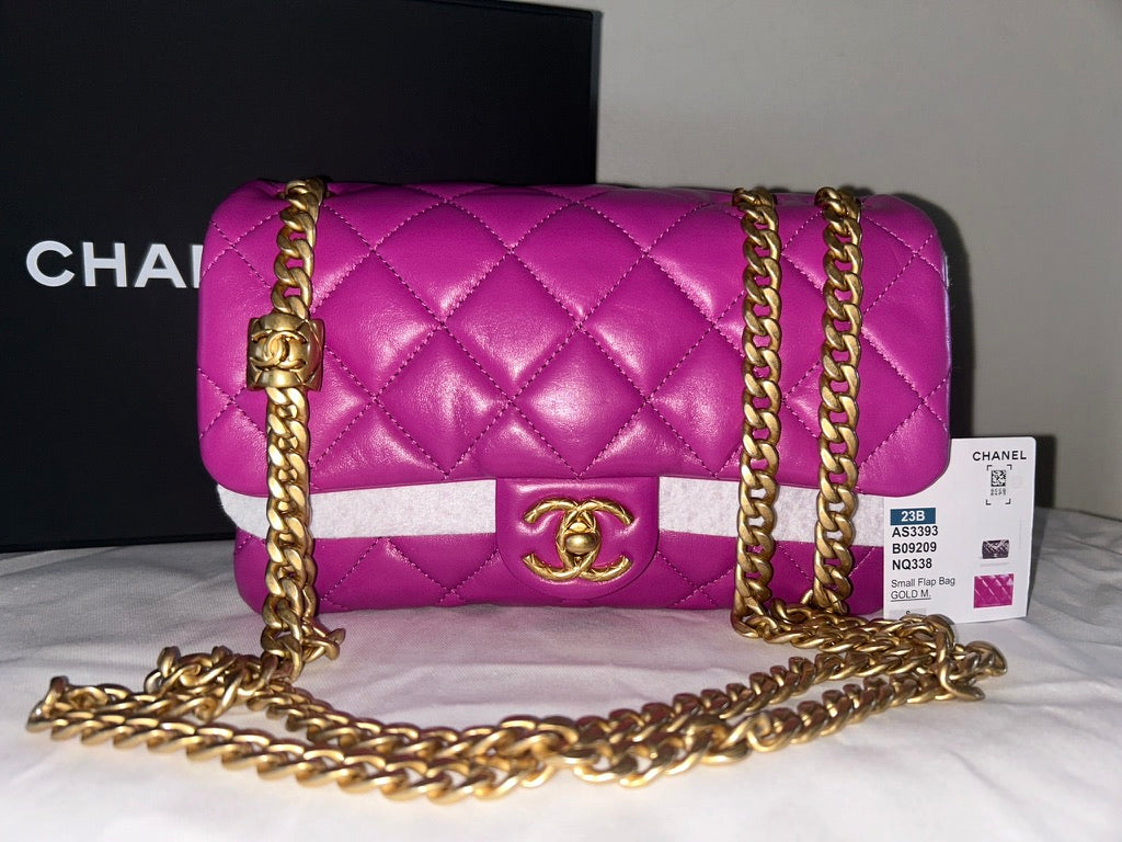 CHANEL 23B Small Crush Quilted Calfskin Flap Bag Magenta / Gold Hardware