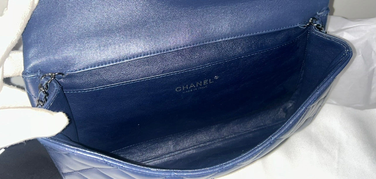 CHANEL Classic Quilted Lambskin Leather Single Flap Shoulder Bag Navy Blue
