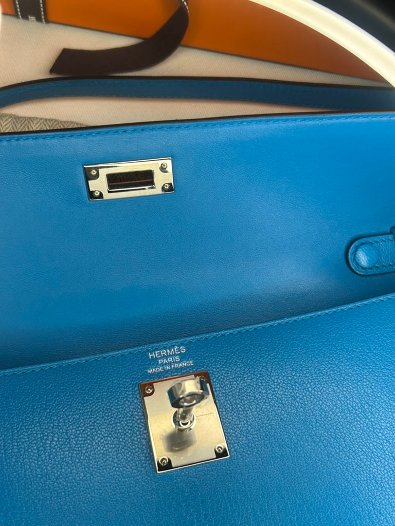 HERMÈS Kelly Elan Bleu Zanzibar Chevre Chamkila Leather Shoulder Bag