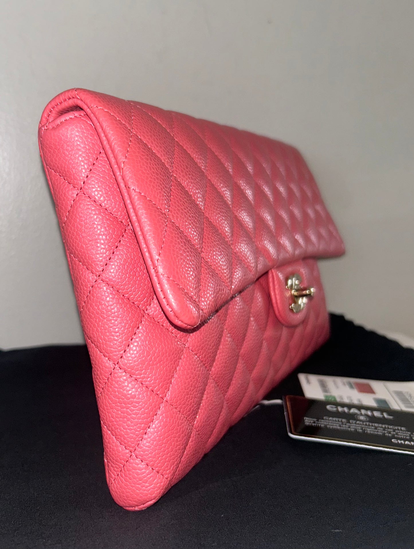 CHANEL Classic Flap Clutch Quilted Caviar Pink / Gold Hardware