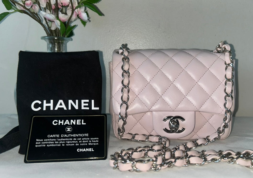 CHANEL 19C Mini Square Classic Flap Bag Quilted Lambskin in Lilac Pink