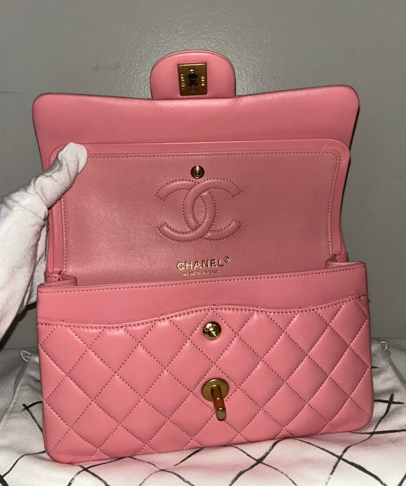 CHANEL Classic Small Double Flap Bag Quilted Lambskin Light Pink / Gold