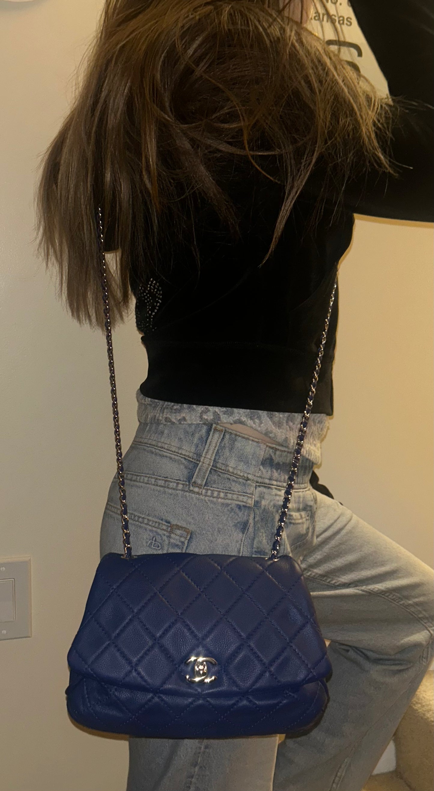 CHANEL Small Curvy Flap Bag Quilted Calfskin in Navy