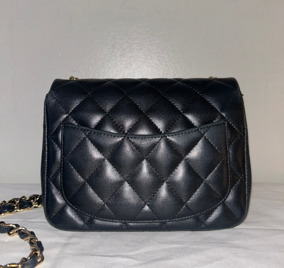 CHANEL Classic Mini Square Flap Bag Quilted Lambskin Black/Gold Hardware