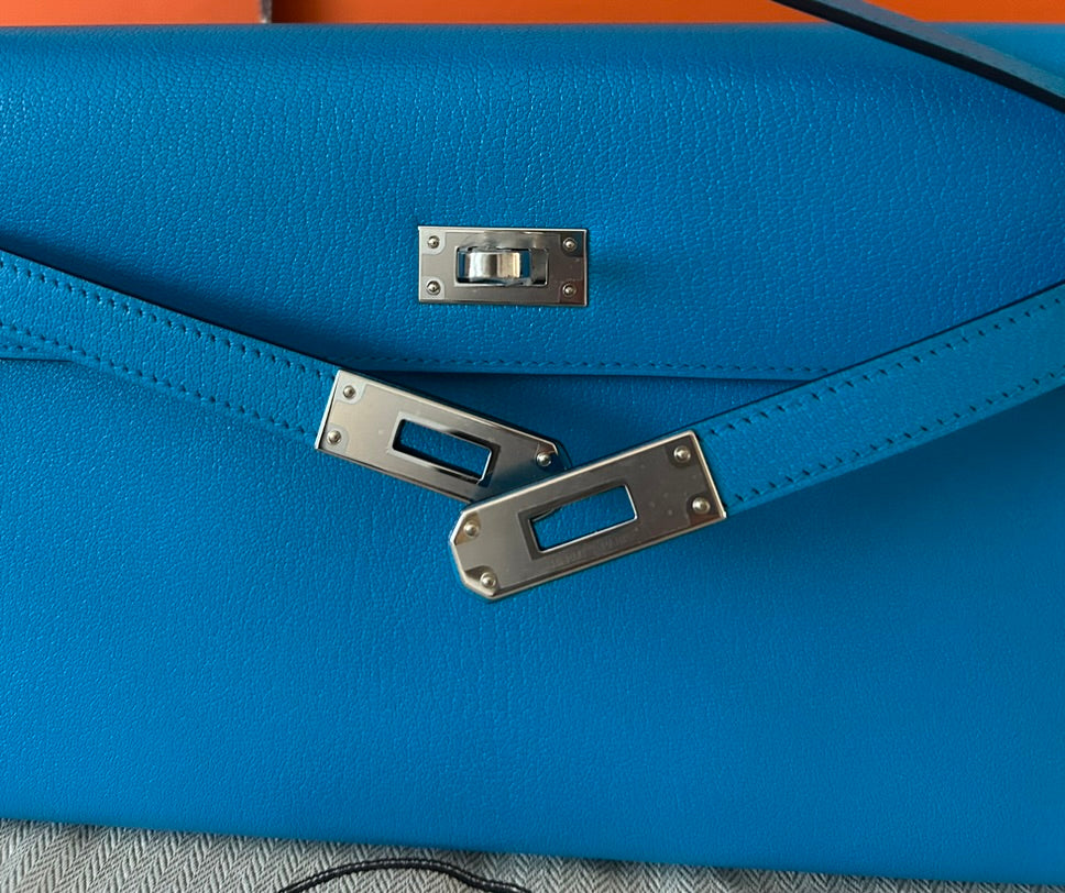 HERMÈS Kelly Elan Bleu Zanzibar Chevre Chamkila Leather Shoulder Bag