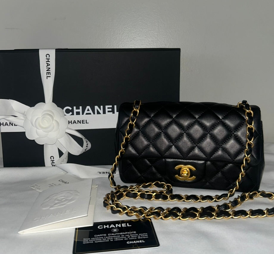 CHANEL Classic Mini Rectangular Flap Bag Quilted Lambskin Black / Gold