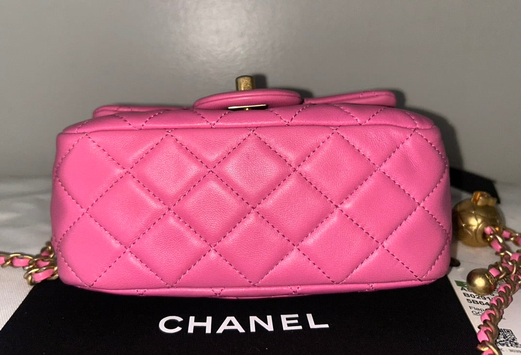 CHANEL Mini Square Pearl Crush Flap Bag Quilted Lambskin Pink / Gold