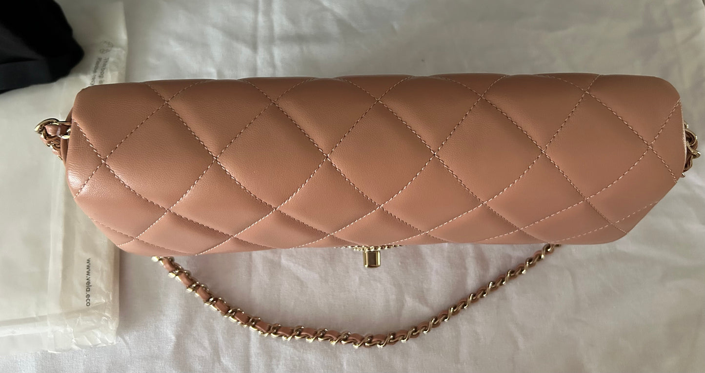 CHANEL 23P Pearl CC Shoulder Flap Bag Quilted Lambskin Leather Nude Pink/Gold