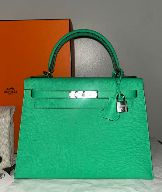HERMÈS Kelly Sellier 28 Vert Comics Epsom Palladium Hardware Handbag