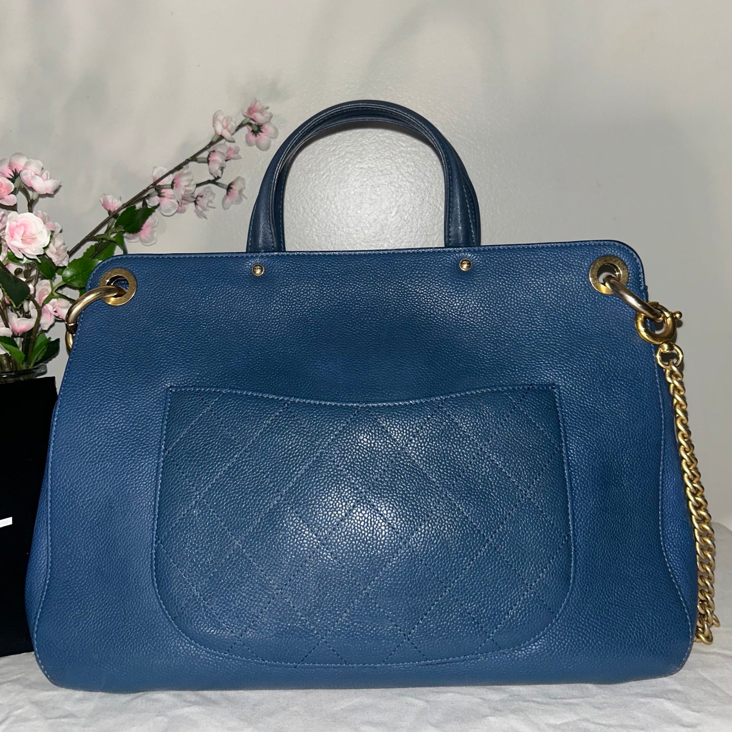 CHANEL CC Lock Large Shopping Tote Bag Caviar Leather Navy Blue