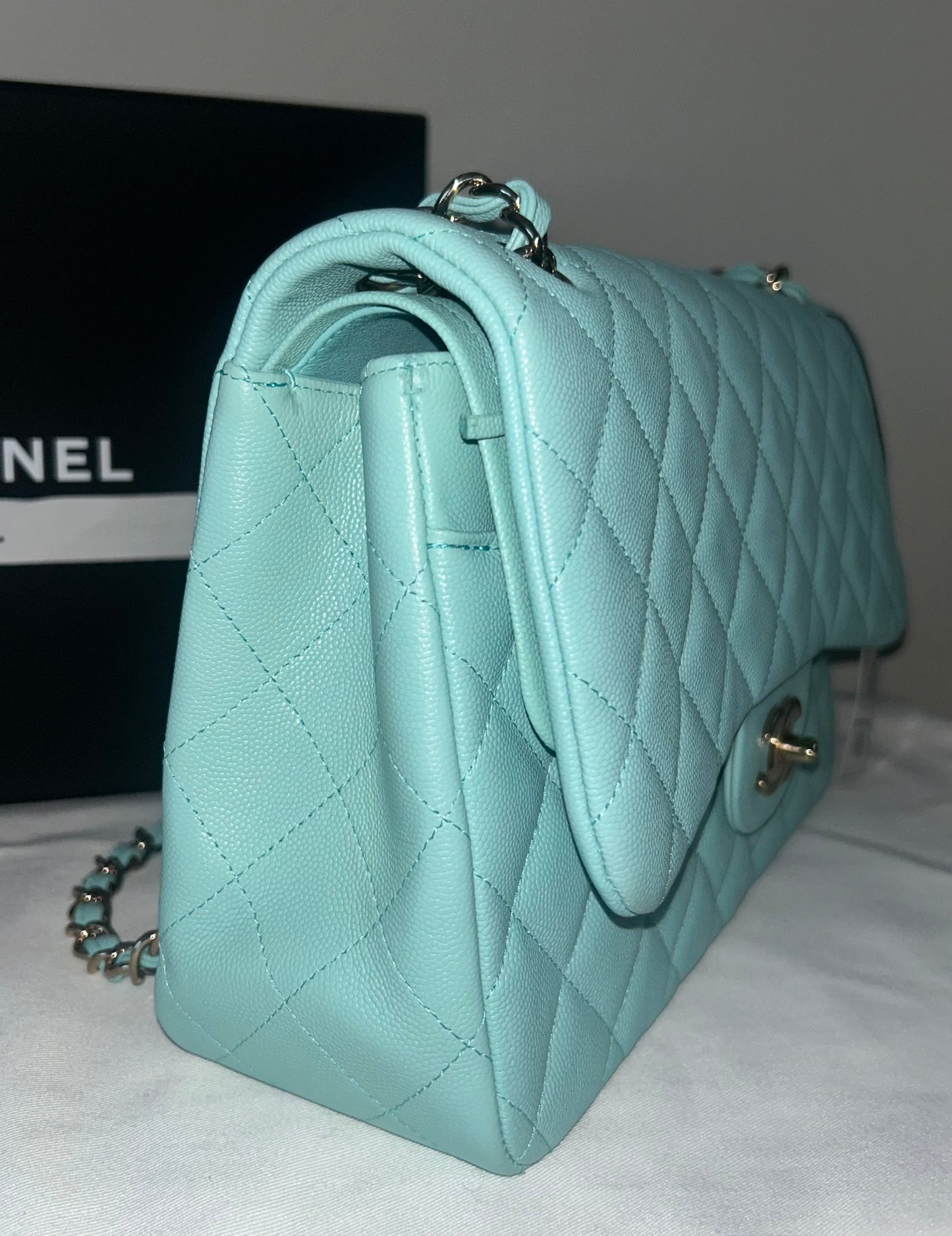 CHANEL 19C Classic Jumbo Double Flap Quilted Caviar Handbag Tiffany Blue/Light Gold