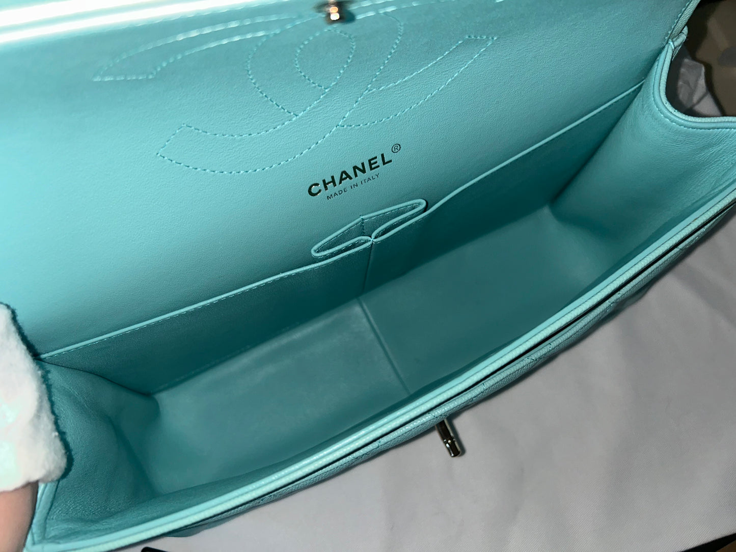 CHANEL 19C Classic Jumbo Double Flap Quilted Caviar Handbag Tiffany Blue/Light Gold