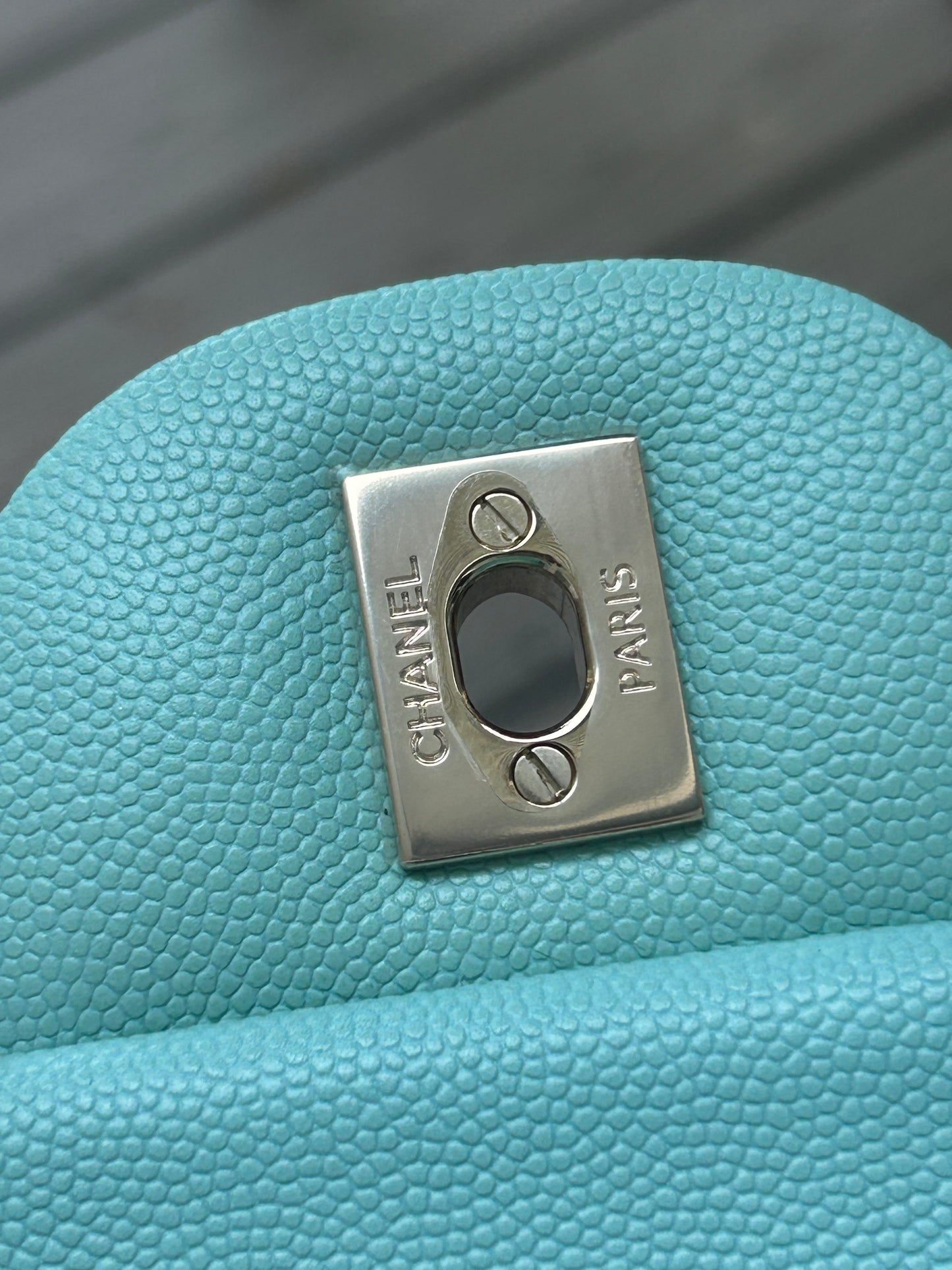 CHANEL 19C Classic Jumbo Double Flap Quilted Caviar Handbag Tiffany Blue/Light Gold