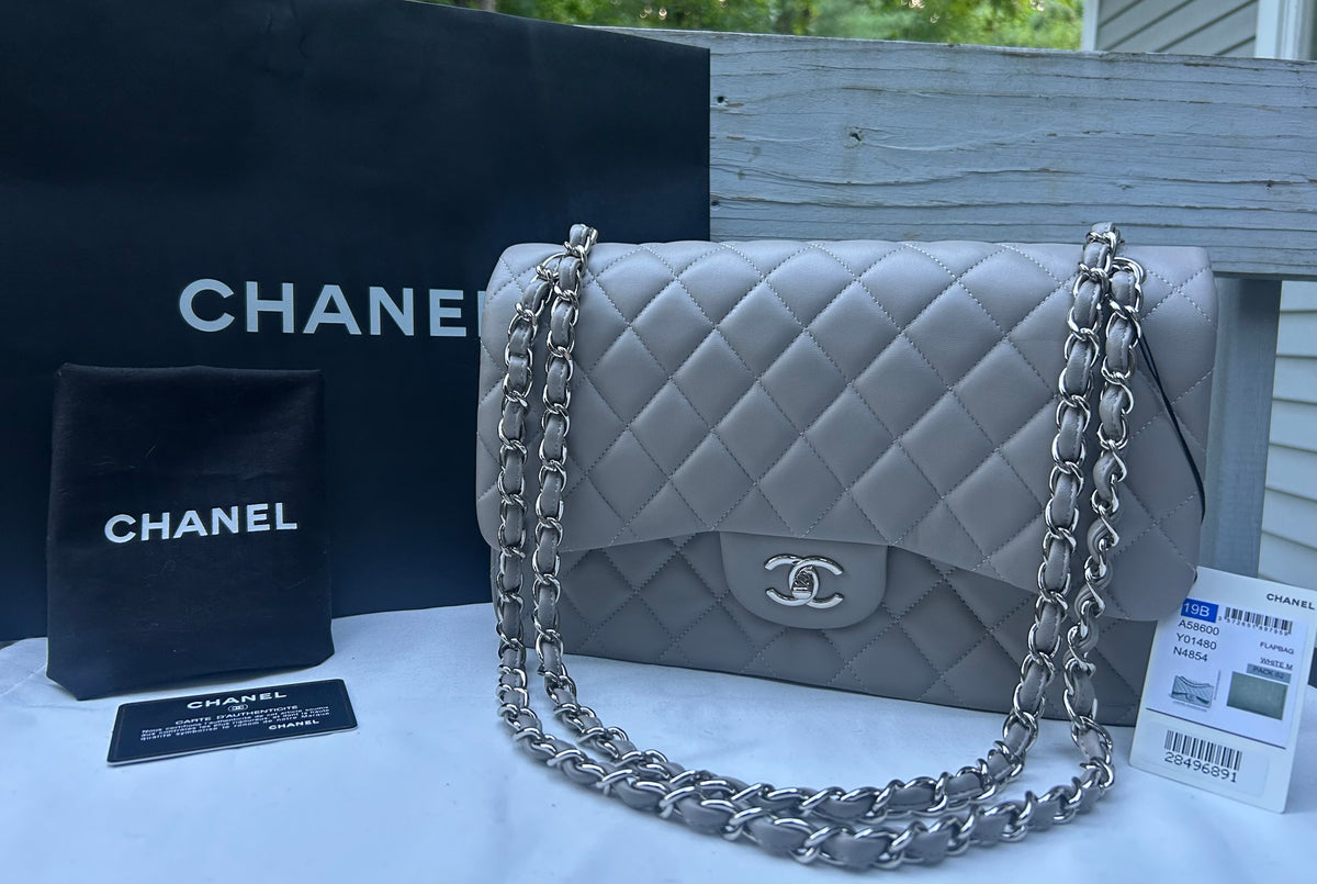CHANEL 19B Classic Jumbo Double Flap Quilted Lambskin Leather Handbag Light Grey