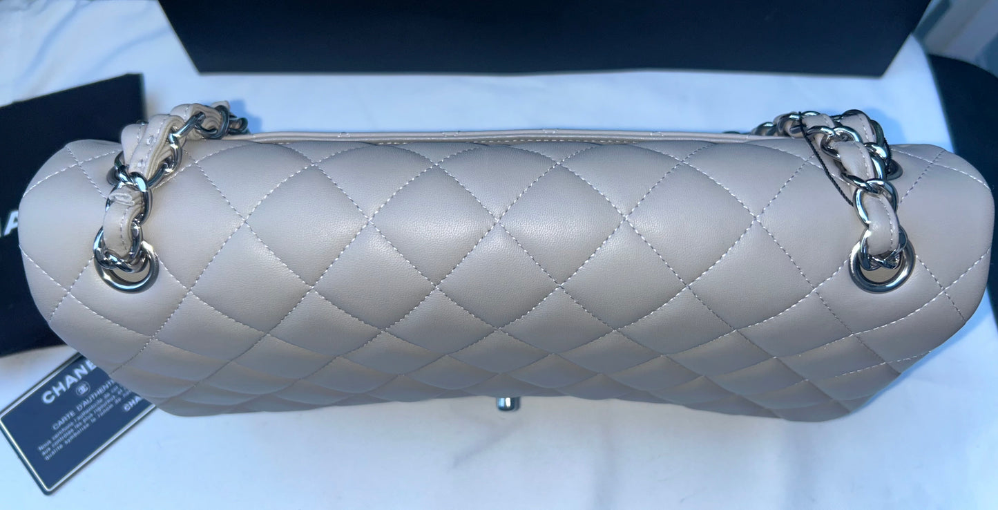 CHANEL 19B Classic Jumbo Double Flap Quilted Lambskin Leather Handbag Light Grey