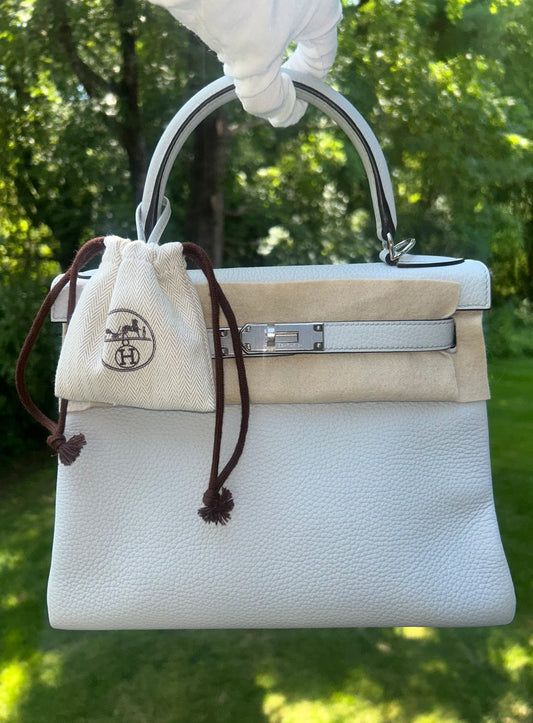 HERMÈS Kelly 28 Bleu Pale Clemence Leather Palladium Hardware