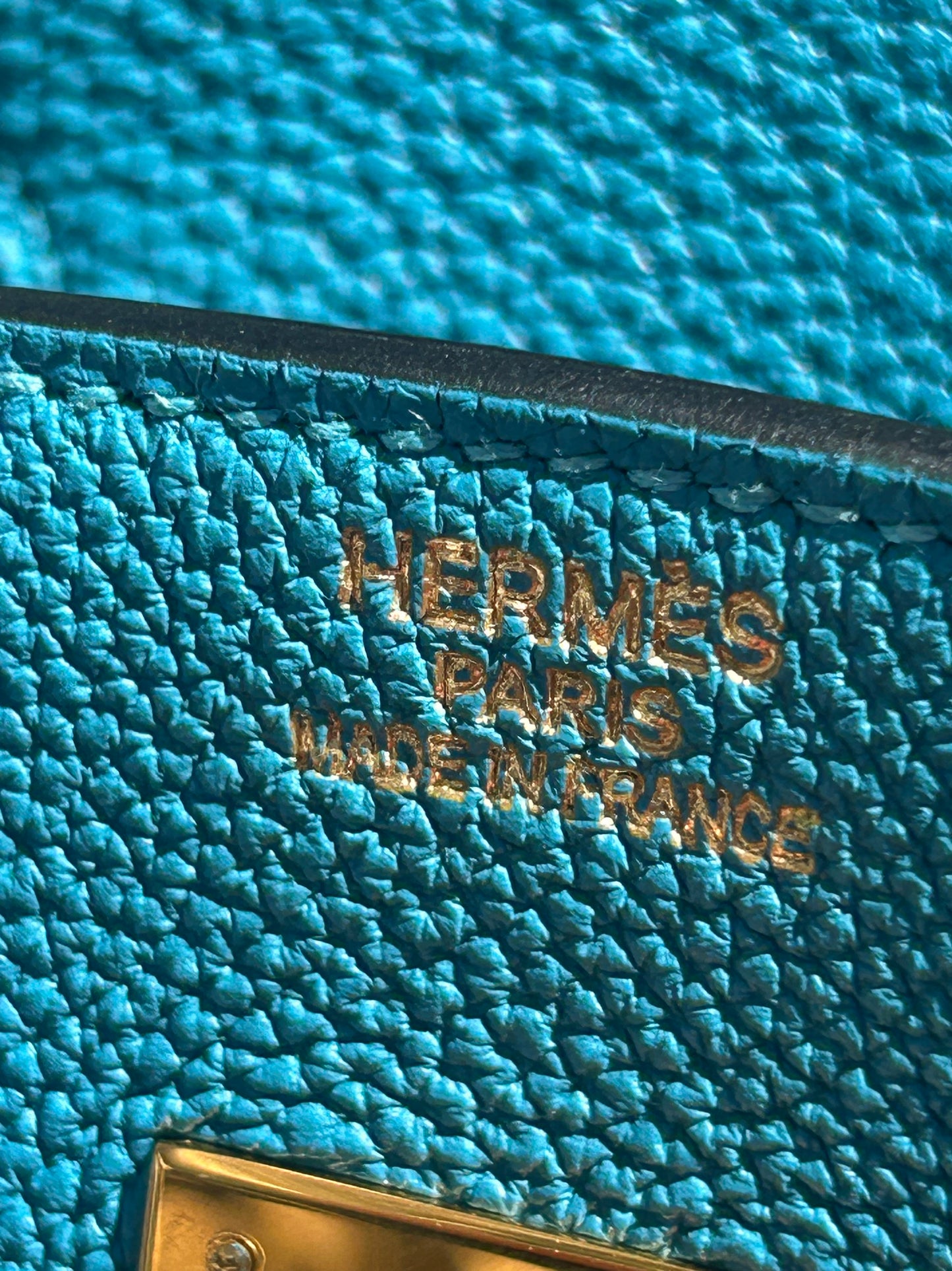 HERMÈS Birkin 35 Bleu Izmir Togo Leather Gold Hardware Handbag
