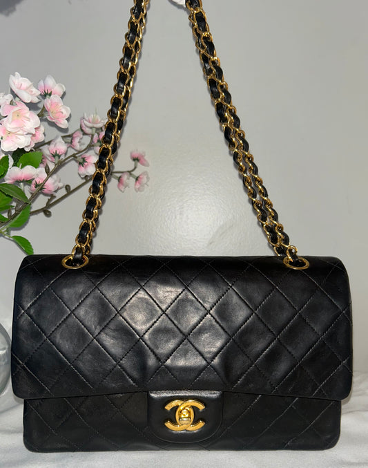 CHANEL Vintage Medium Double Flap Lambskin Quilted Handbag Black / 24k Gold
