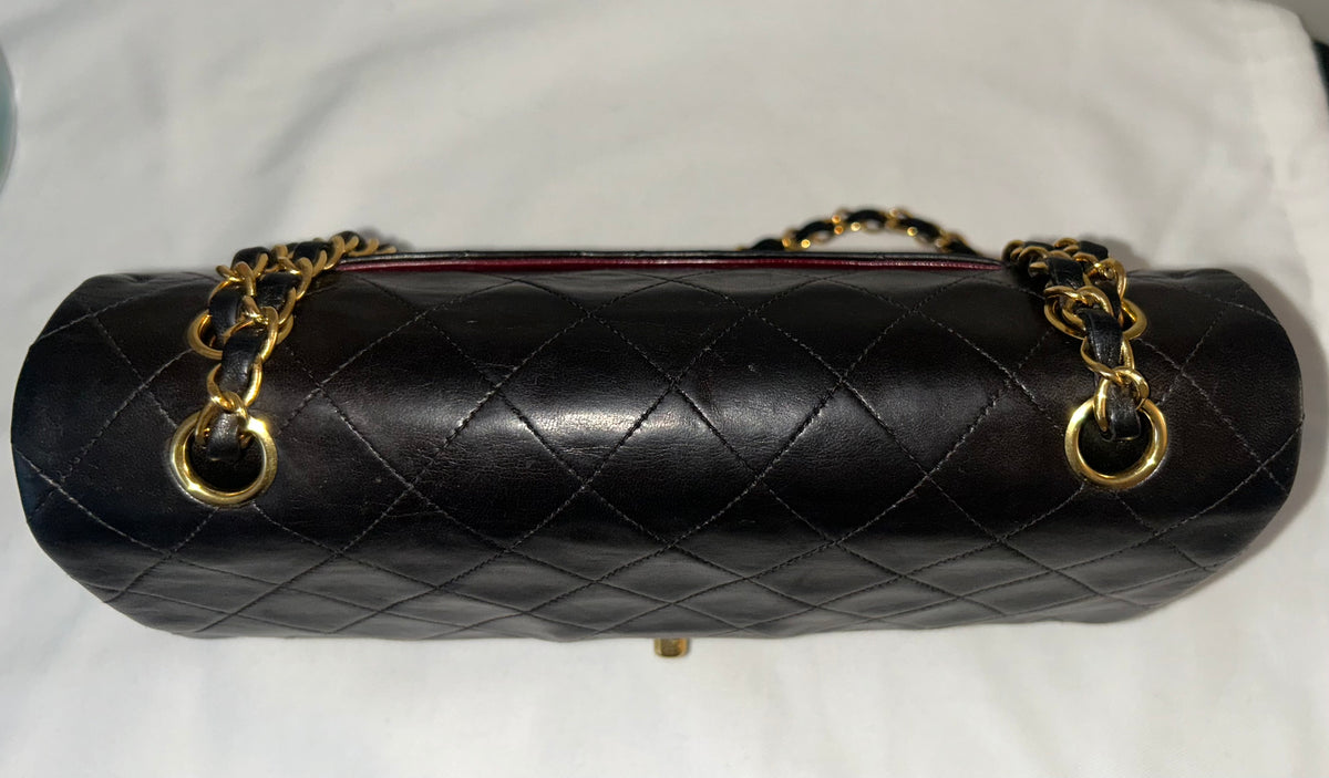 CHANEL Vintage Medium Double Flap Lambskin Quilted Handbag Black / 24k Gold
