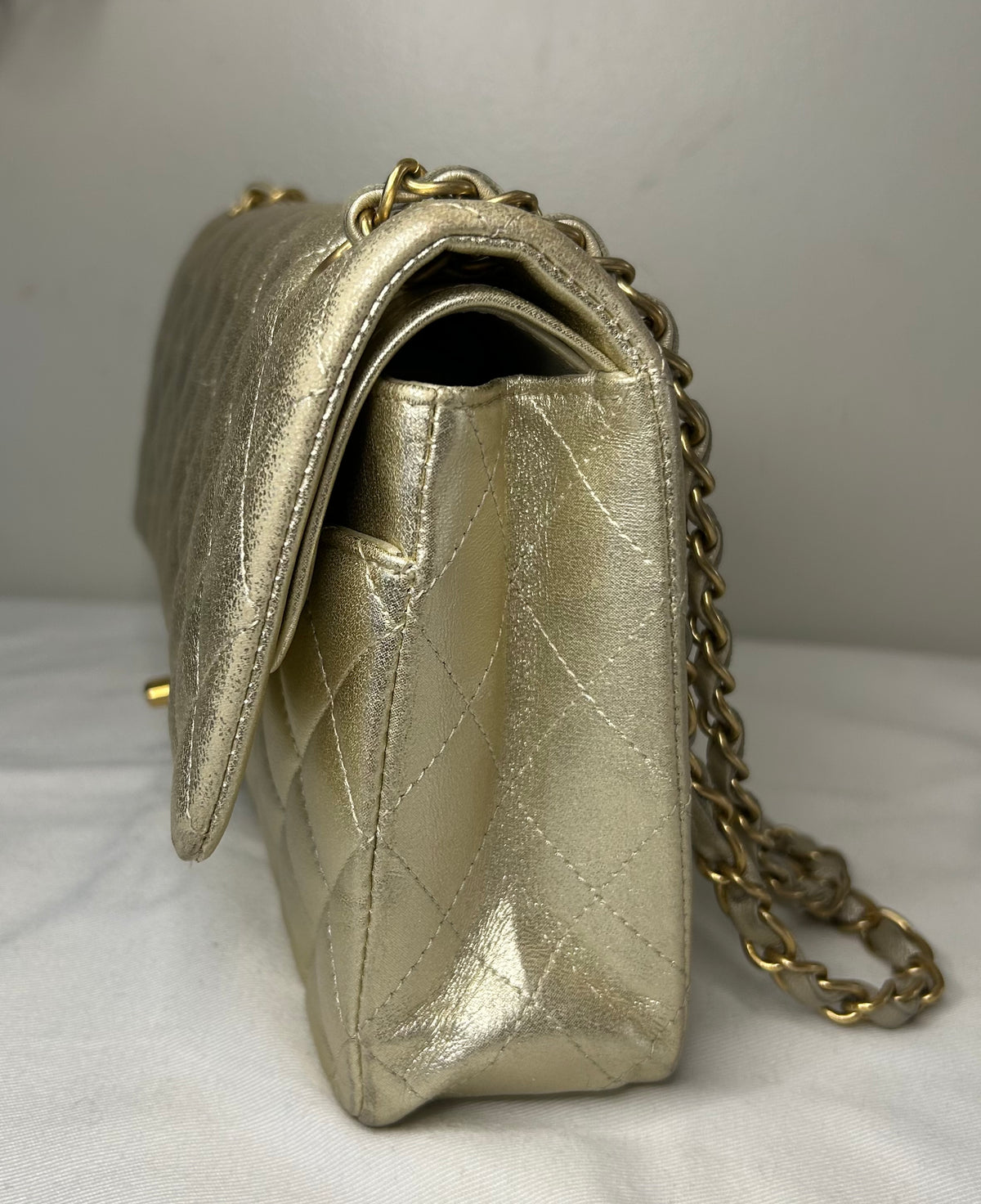 CHANEL Medium Classic Double Flap Metallic Lambskin Quilted Handbag Light Gold