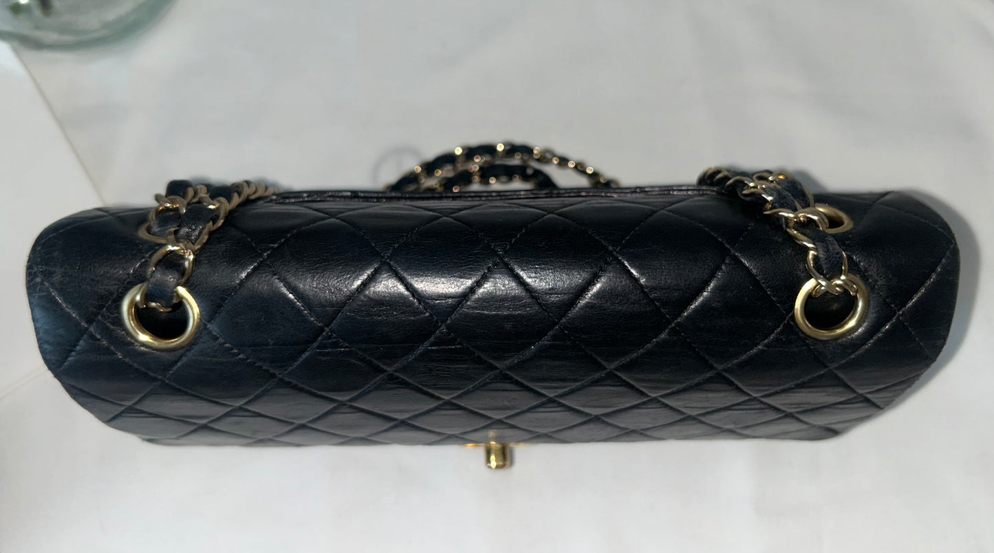 CHANEL Medium Classic Double Flap Lambskin Quilted Handbag Black / 24K Gold